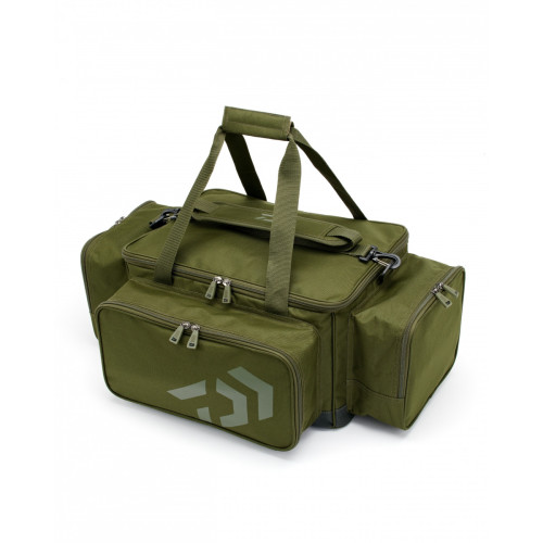 Sac Carryall Daiwa Black Widow  Low Level Carryall