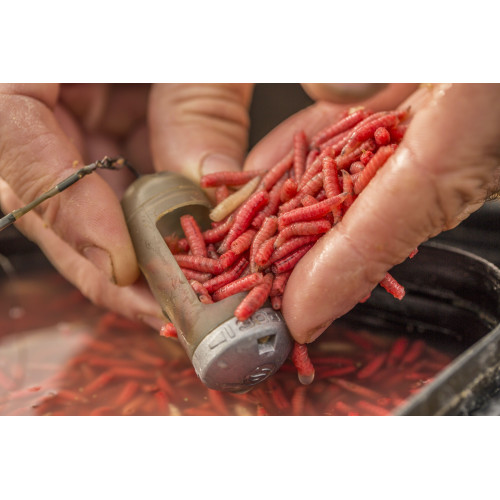 Feeder Guru Window Feeder Medium 2