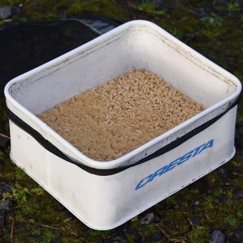 Boîte A Esches Cresta EVA White Baitbag Micro...