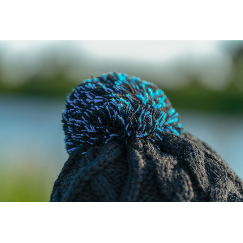 Bonnet Preston Knitted Bobble Hat 2