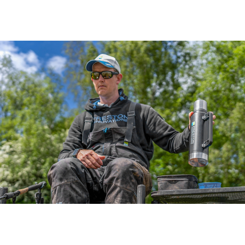 Thermos Preston 1.4L Stainless Steel Flask