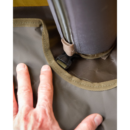 Abri Fox Air Frame Social Shelter 2.5 x 2.5m