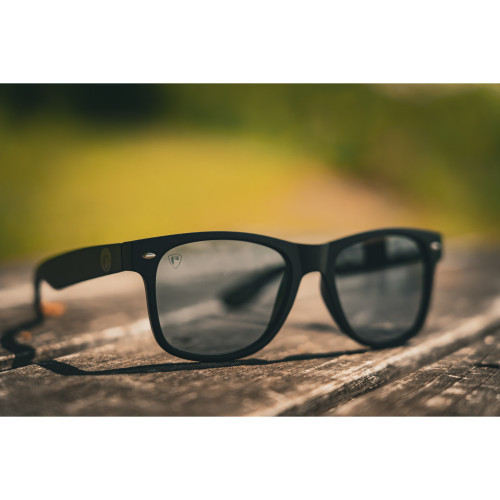 Lunettes Polarisantes Fox Rage Matt Black Grey...