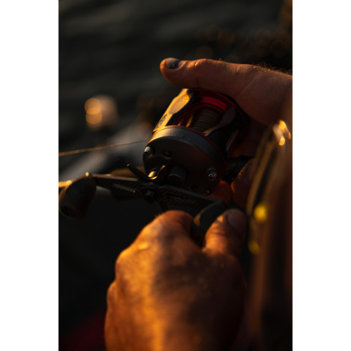 Moulinet Casting Fox Rage Prism X Round Baitcaster