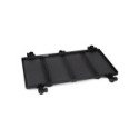 Grande desserte de pêche Matrix Folding Side Tray XL ouverte avec plateau perforé et attaches universelles noires