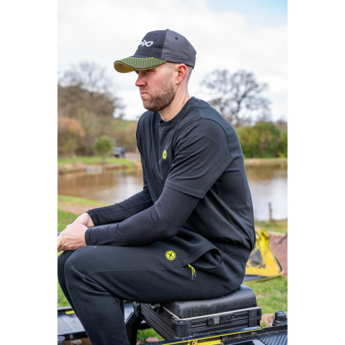 Matrix Black Mini Logo T-Shirt