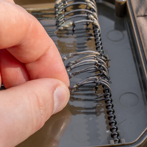 Boîte Avid Carp Reload Xl Bas De Ligne